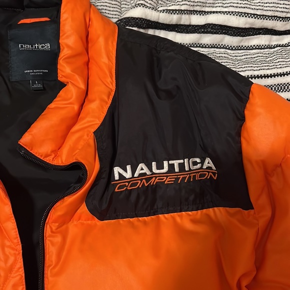 Nautica x Urban Outfitters puffer jacket - Picture 2 of 5
